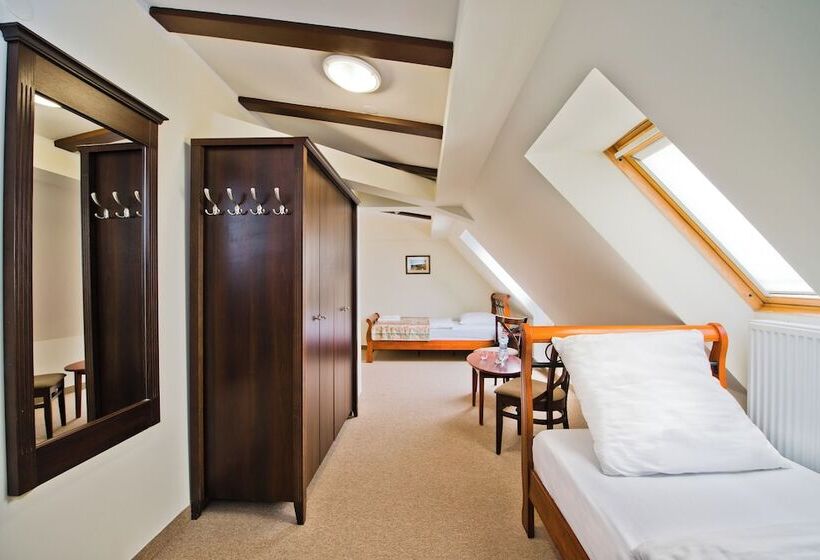 エコノミールーム, Mona Lisa Wellness & Spa