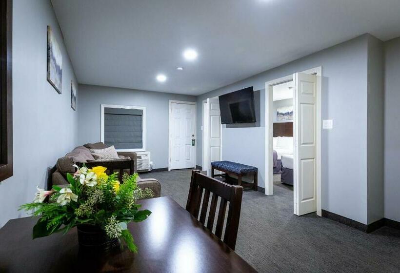 جناح عائلي, Mt Madison Inn & Suites