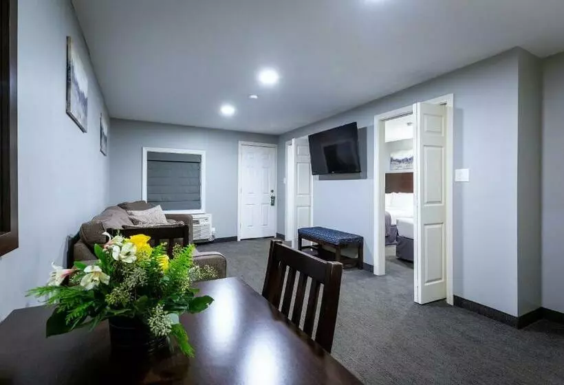 スイート（家族用）, Mt Madison Inn & Suites