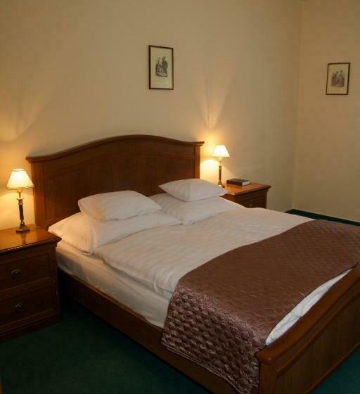 اتاق استاندارد, Platán