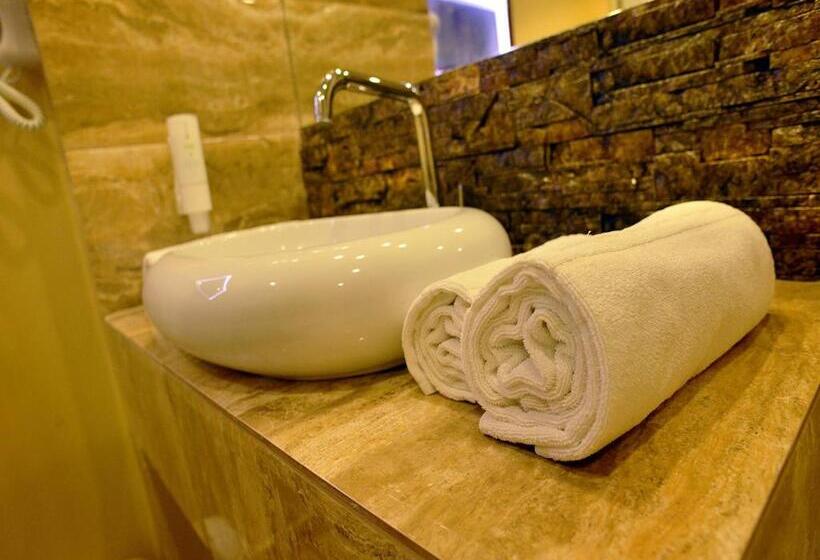 舒适型房间, Restaurant Park