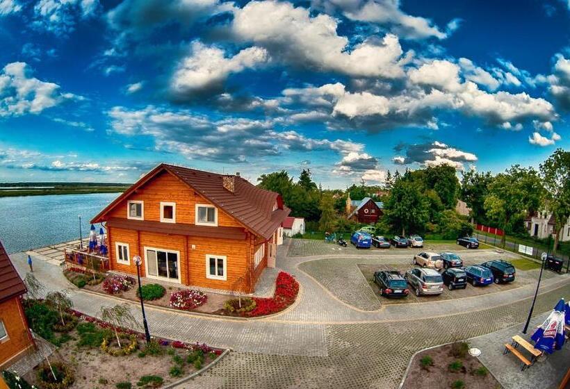 スタンダード4人部屋, Rybaczówka Karczma Rybna