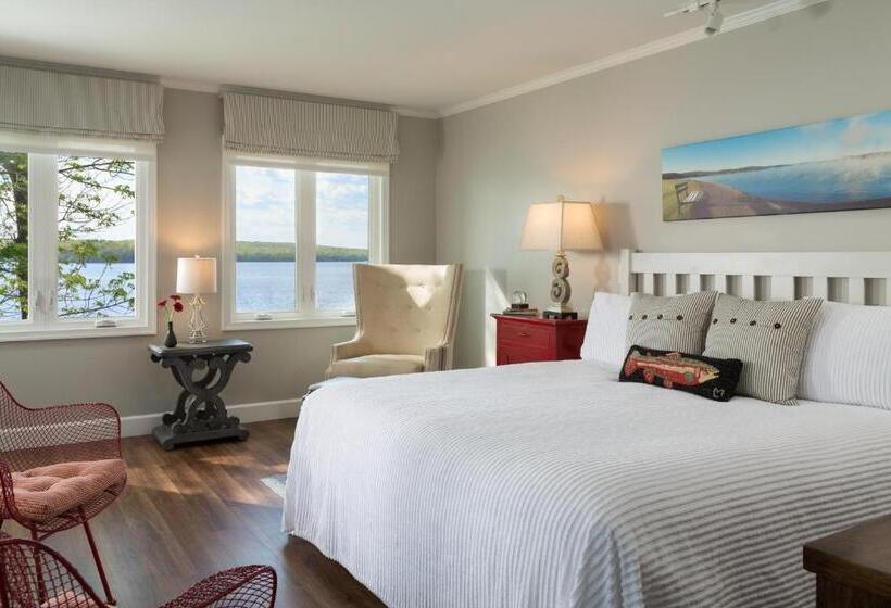 Номер Deluxe Кровать Кинг, Silver Birches Resort