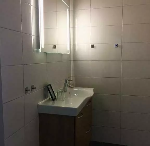 スタンダードルーム, Spis Hotell Amber