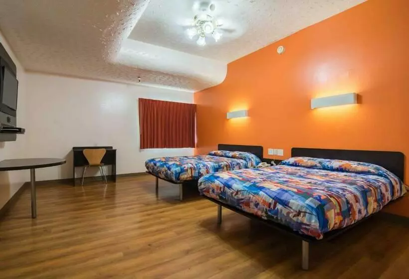 スタンダードルーム, Motel 6 Globe, Az