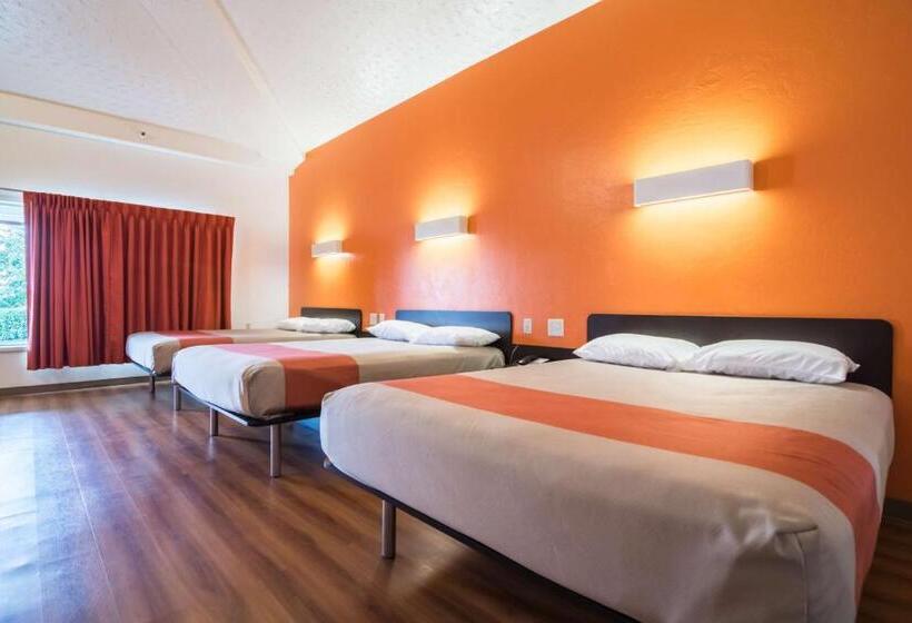 Номер Стандарт, Motel 6 Globe, Az