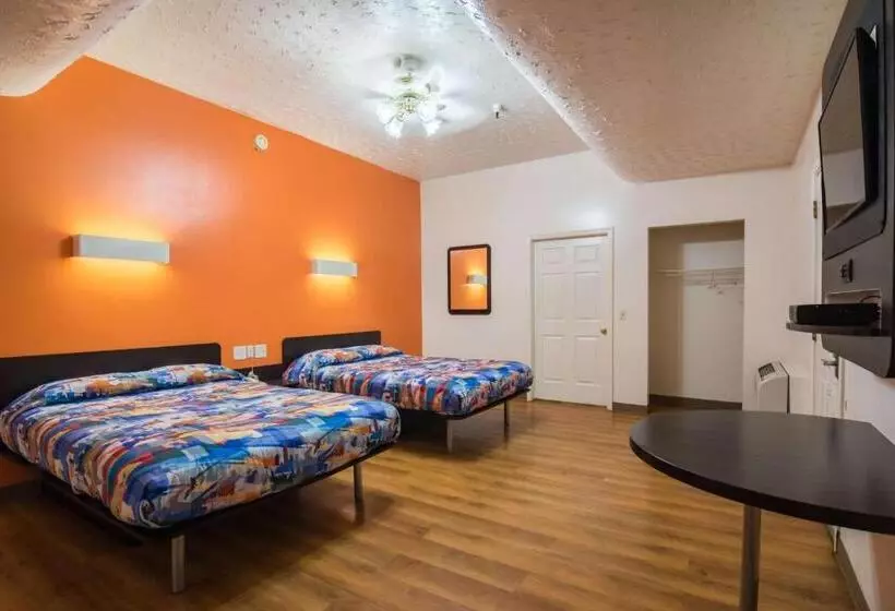 身障者適用スタンダードルーム, Motel 6 Globe, Az