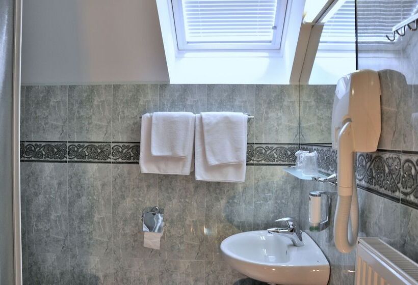 Pokój Czteroosobowy Standard, Nature Hotel Lukanc