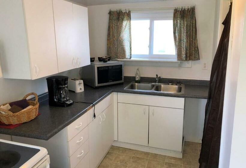 1间卧室的房子, Plantation Motel