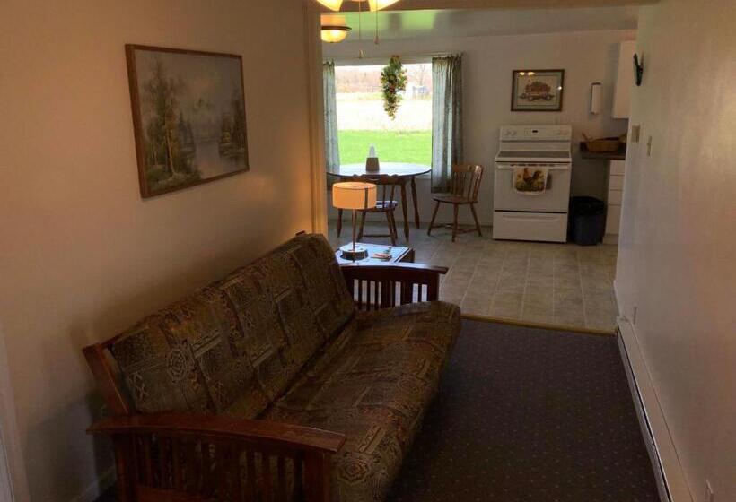 1间卧室的房子, Plantation Motel