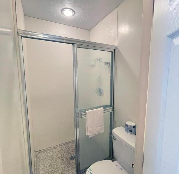 标准间, Plantation Motel