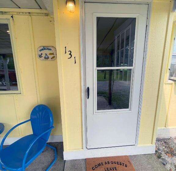 Семейный Номер Deluxe, Plantation Motel