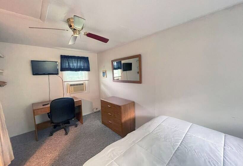 1间卧室的房子, Plantation Motel