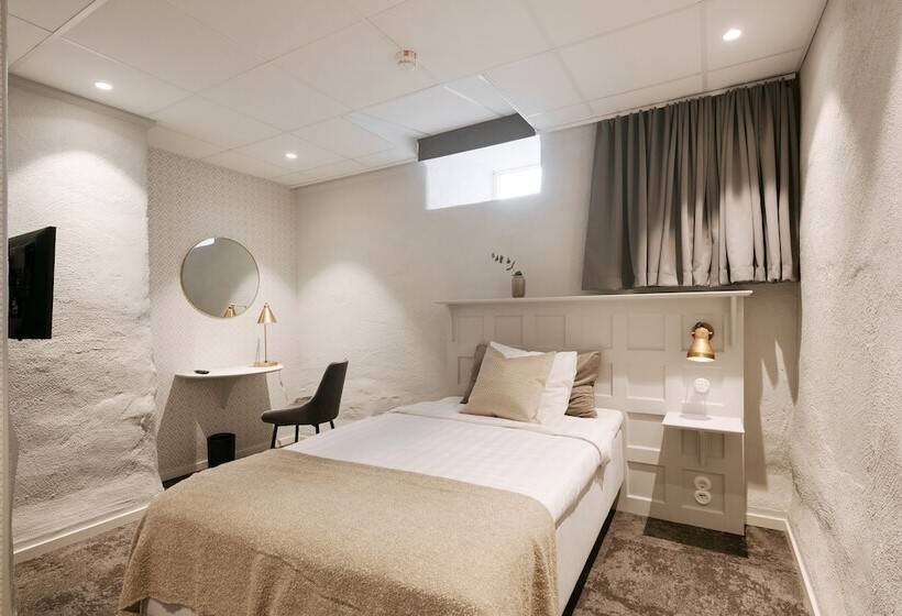 غرفة قياسية فردية, Spis Hotell Amber