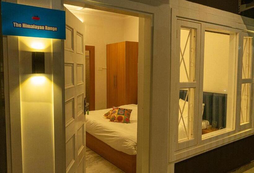 غرفة ديلوكس, Sailani Lostels