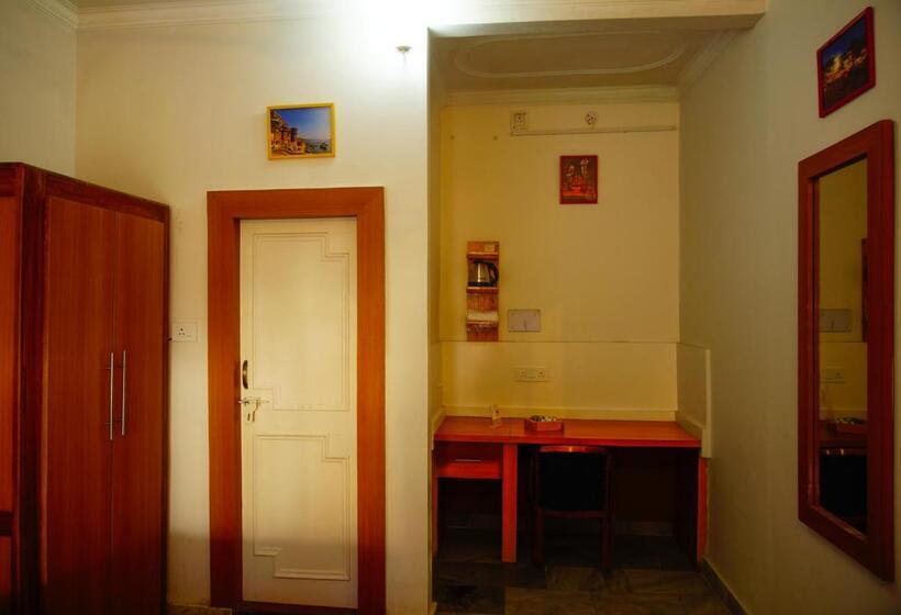 غرفة سوبيريور, Sailani Lostels