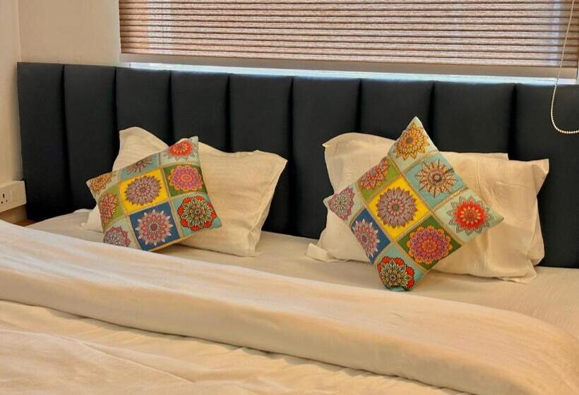 غرفة ديلوكس, Sailani Lostels