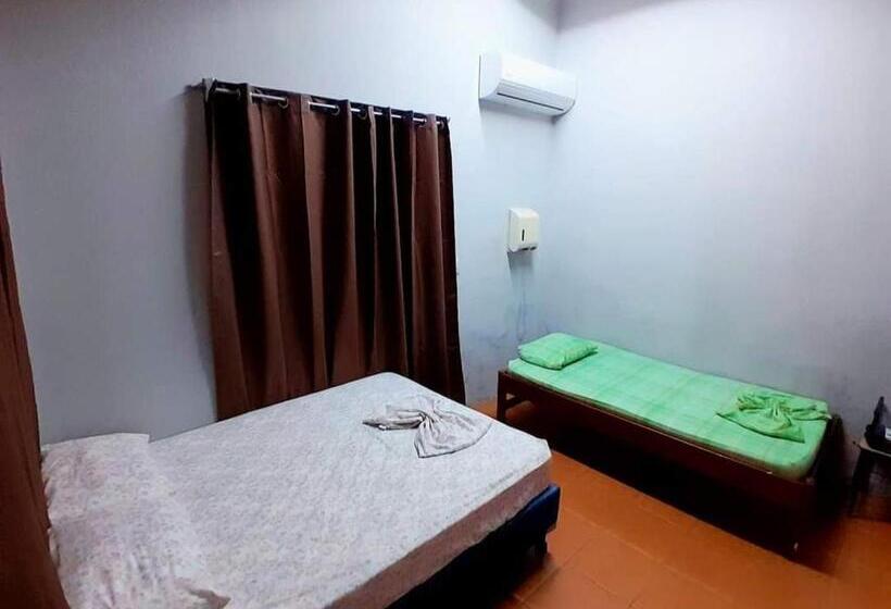 اتاق خانوادگی, Hospedaje Yunandre