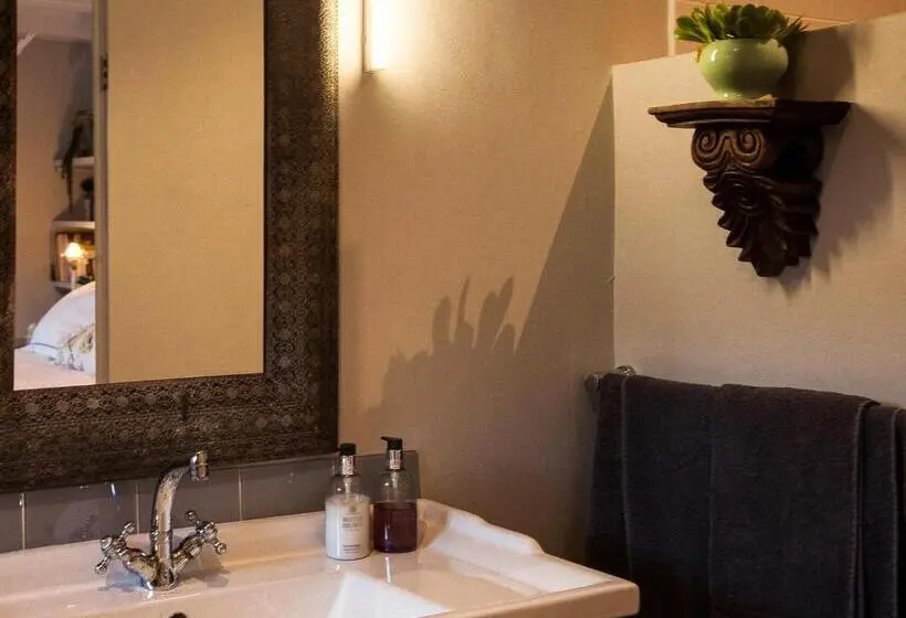 Deluxe-huone King-vuode, The Montagu Coach House