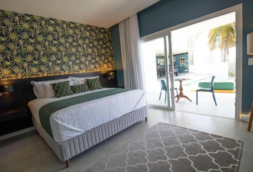 Люкс Вид на Бассейн, The View