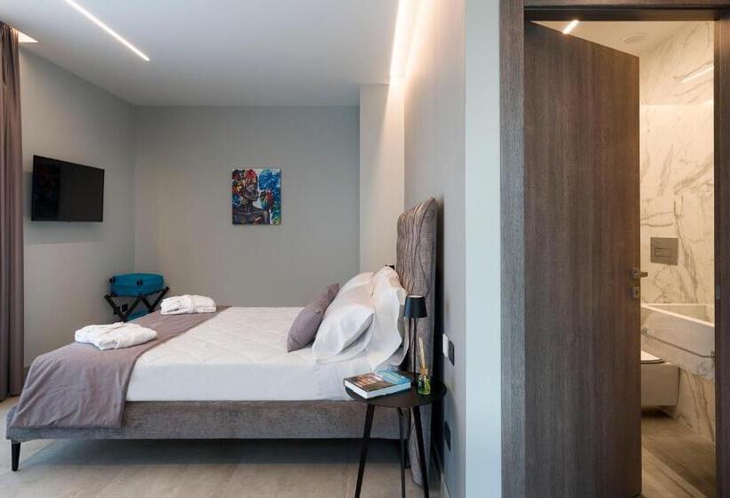 豪华海景房带阳台, Emerald Hotel Residence Cefalù