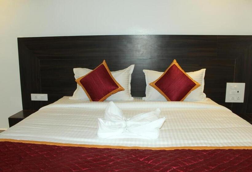 Suite, G R B Hotels Aishwarya Grand