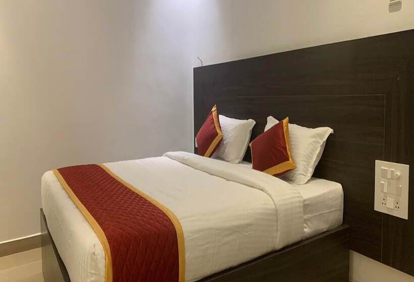 Habitació Estàndard, G R B Hotels Aishwarya Grand