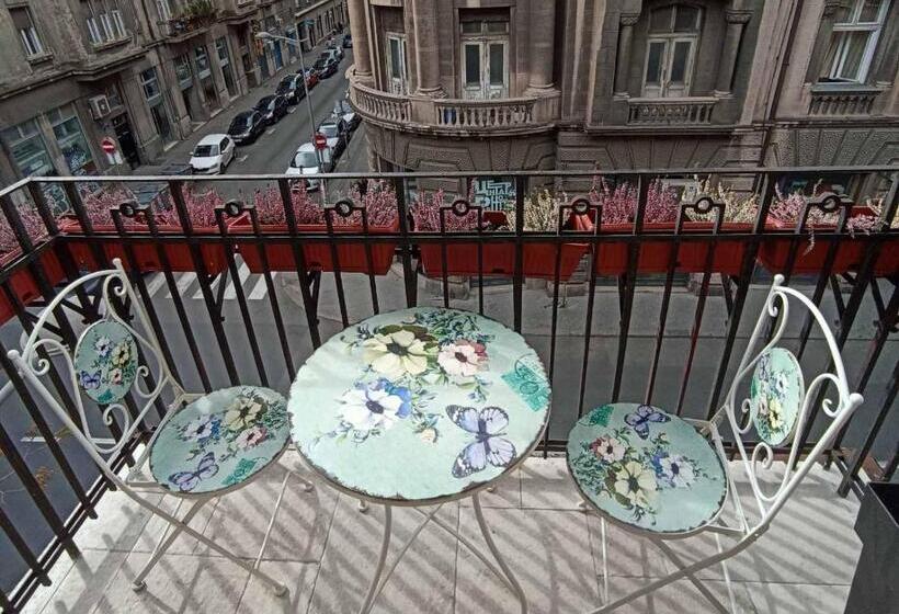 آپارتمان 1 خوابه با تراس, Gracia Apartment