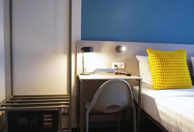 اتاق اکونومی, Fogo Amsterdam