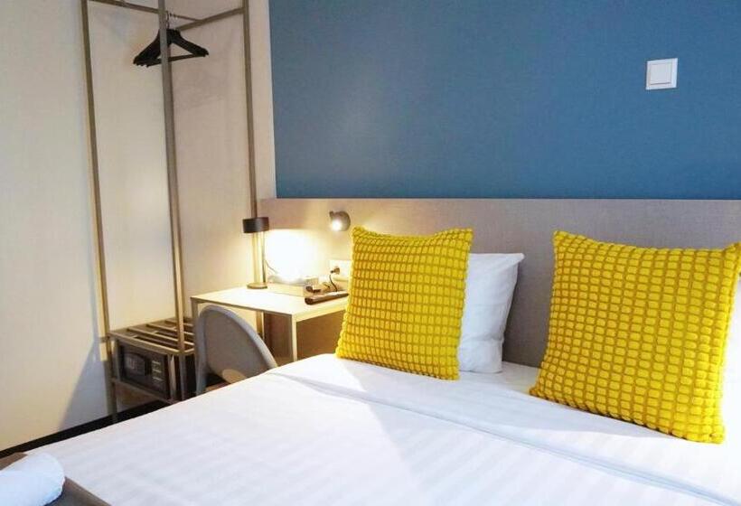 اتاق اکونومی, Fogo Amsterdam