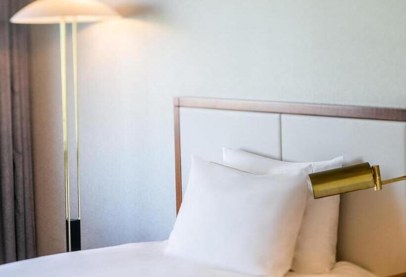 주니어 스위트 킹사이즈 침대, Grand Mercure Nara Kashihara