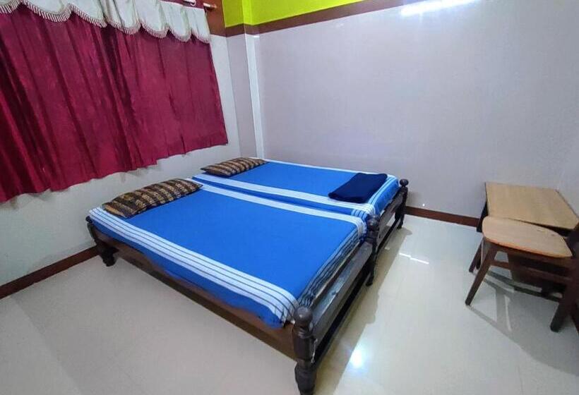 标准间, Chitramoola Tourist Home   Opp Temple Only 20 M