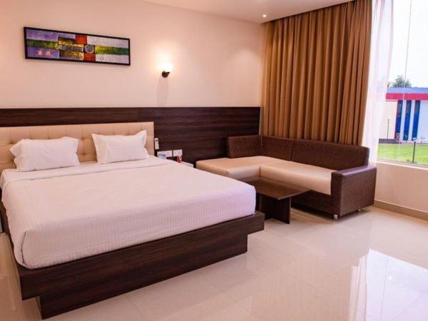 带大床的套房, Welcome Resorts And Spa