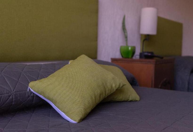 Quarto Estandar Banheiro Compartilhado, Estancia Mixtecas