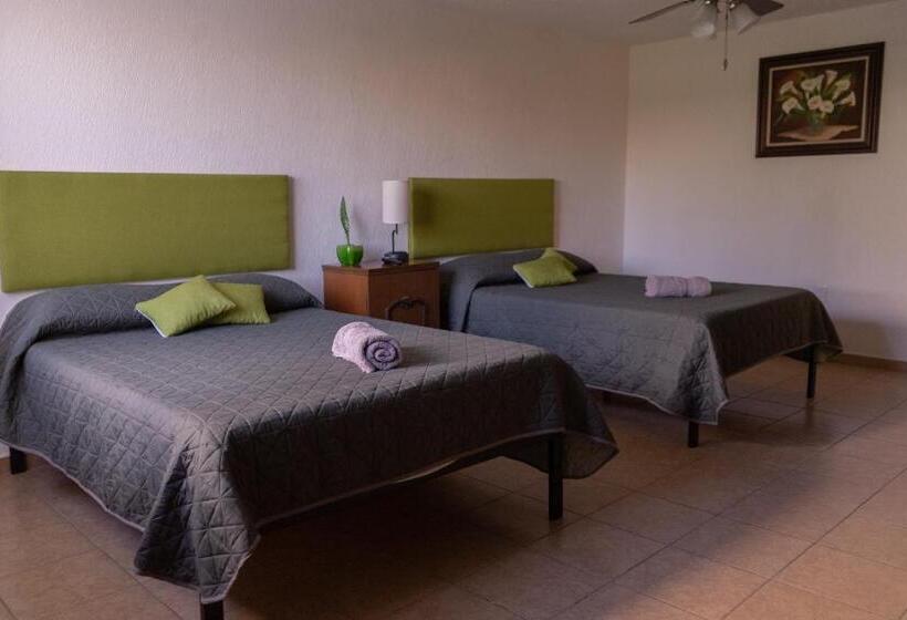 غرفة قياسية حمام مشترك, Estancia Mixtecas