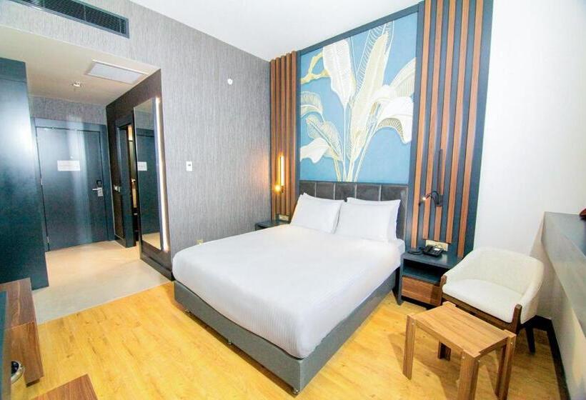 اتاق لوکس با تخت بزرگ, S Class Hotel Convention Center