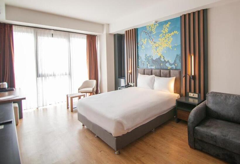 اتاق لوکس با تخت بزرگ, S Class Hotel Convention Center