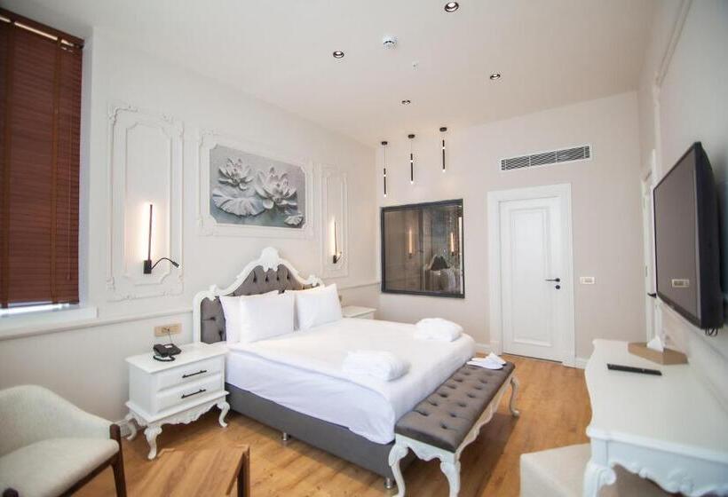 سوییت, S Class Hotel Convention Center