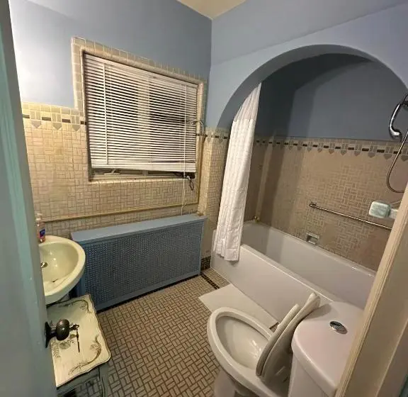 اتاق لوکس, The Oaks B&b Hotel And Spiritual Center