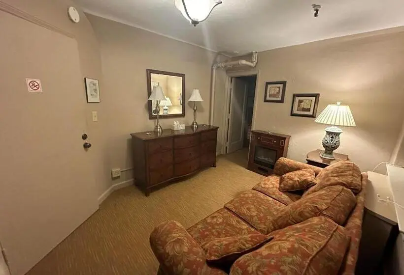 اتاق لوکس, The Oaks B&b Hotel And Spiritual Center