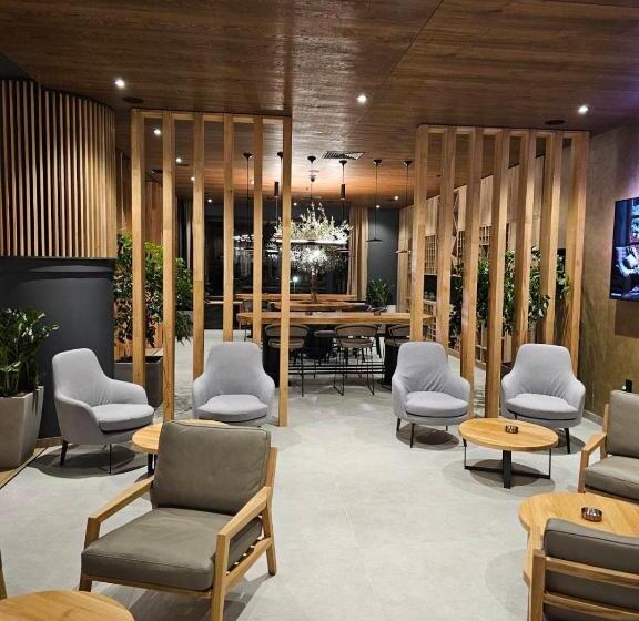 آپارتمان 1 خوابه با چشم‌انداز, Zlatni Javor, Apartment 408