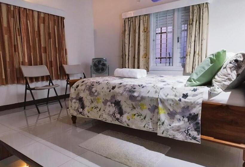 标准间, Boztreve Home