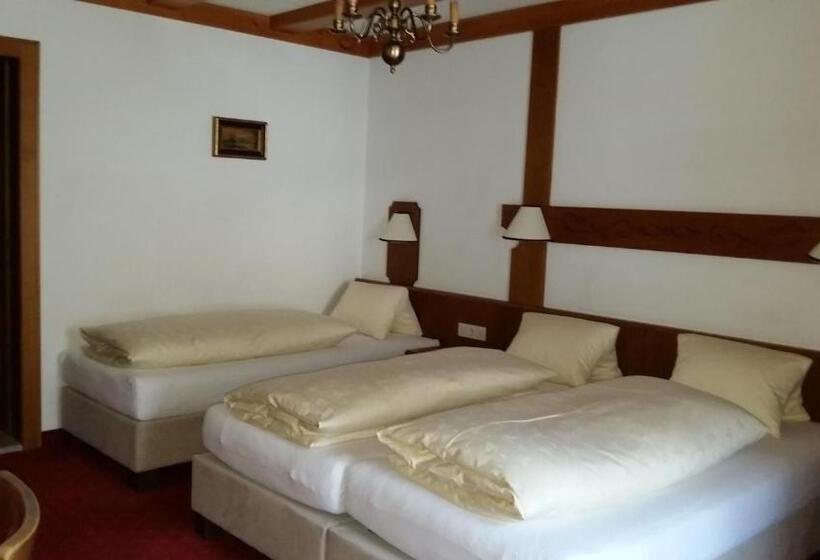 اتاق استاندارد سه تخته با بالکن, Gästehaus Maschler