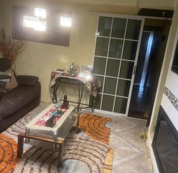 اتاق استاندارد یک نفره, Jamaican J Home