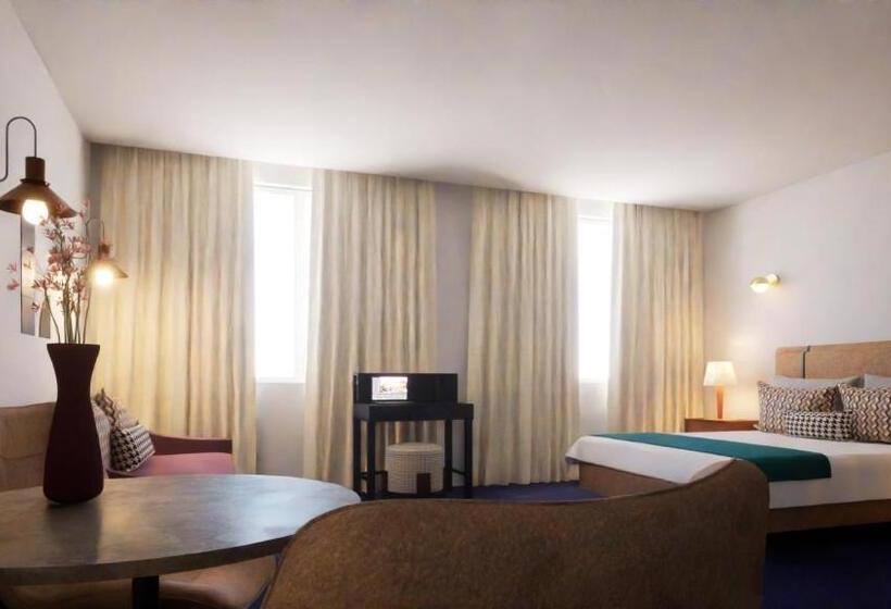 اتاق لوکس با چشم‌انداز دریا, Westlight Lisboa Madalena