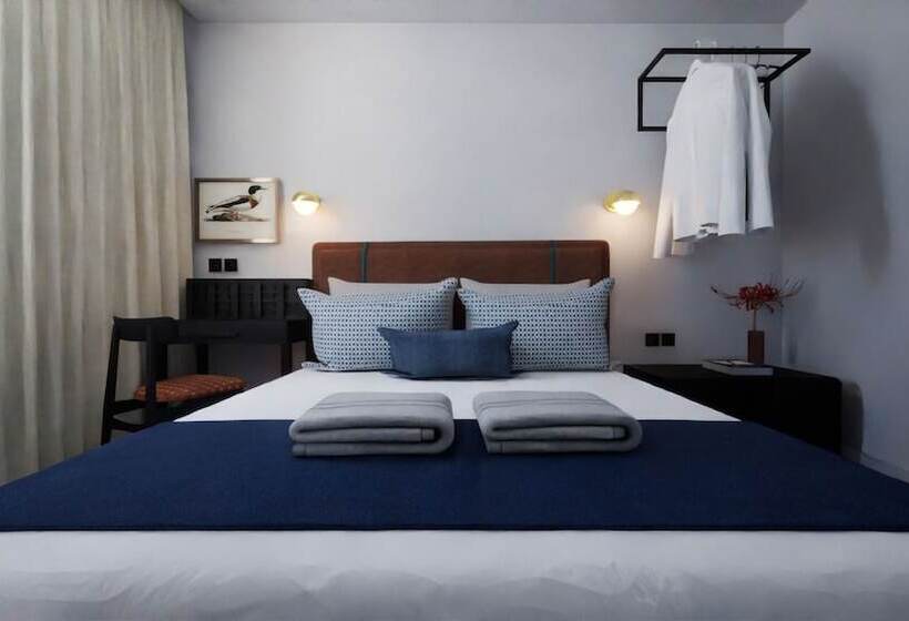 سوییت, Westlight Lisboa Madalena