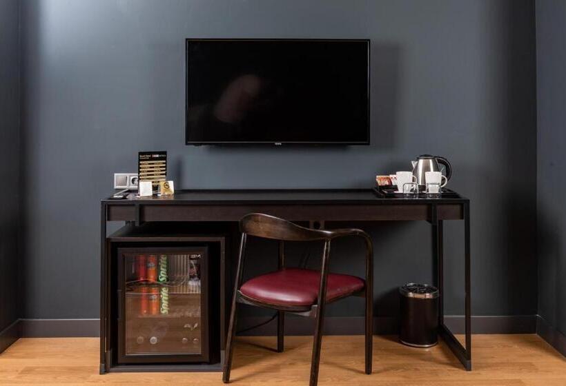 اتاق لوکس با چشمانداز شهر, Ibos Hotels Izmir Alsancak