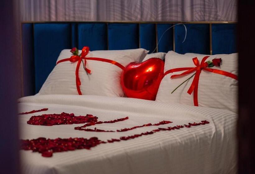 Полулюкс, La Cordia Hotel Apartment