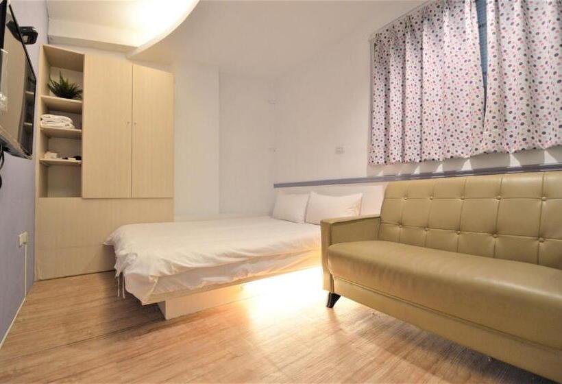 اتاق اکونومی, 逢甲六六