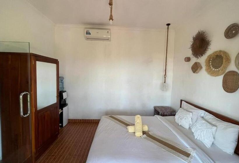 标准间, La Village Hill View